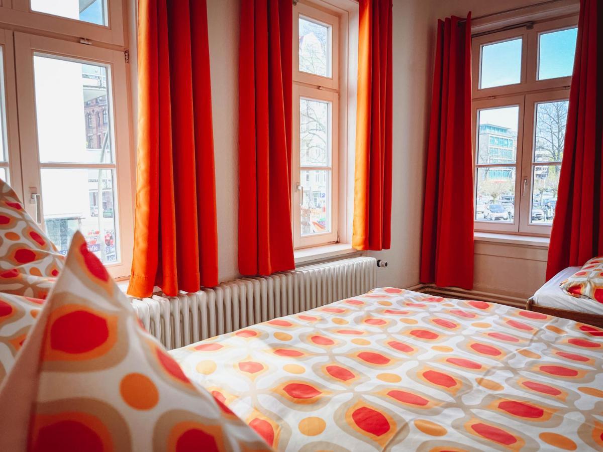 1A Citylage-Haus Im Centrum! ฮัมบูร์ก ภายนอก รูปภาพ